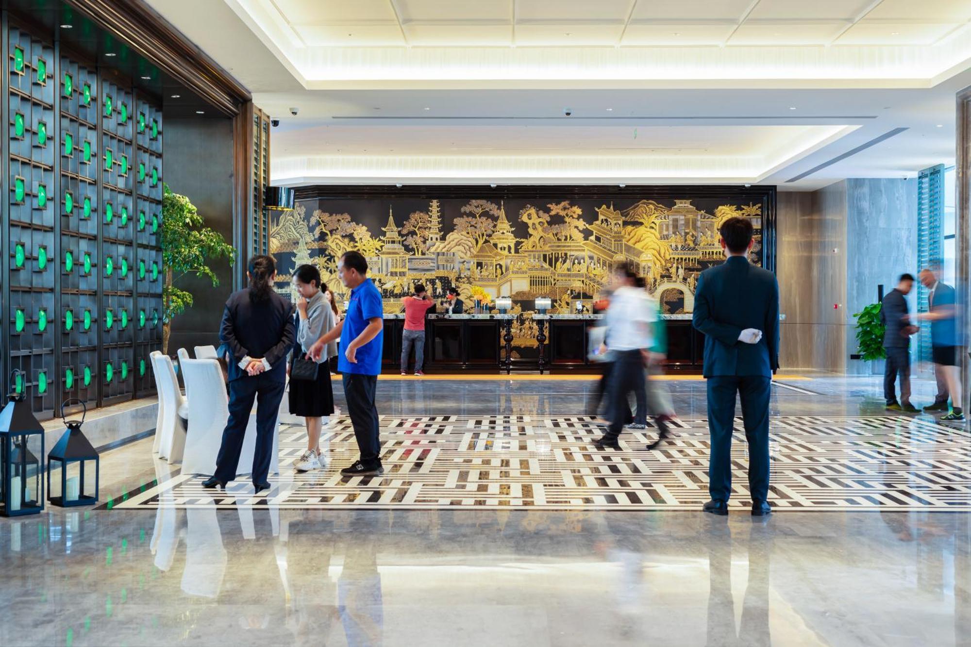 Hotel Wyndham Grand Plaza Royale Hot Springs Fenghuang Zewnętrze zdjęcie